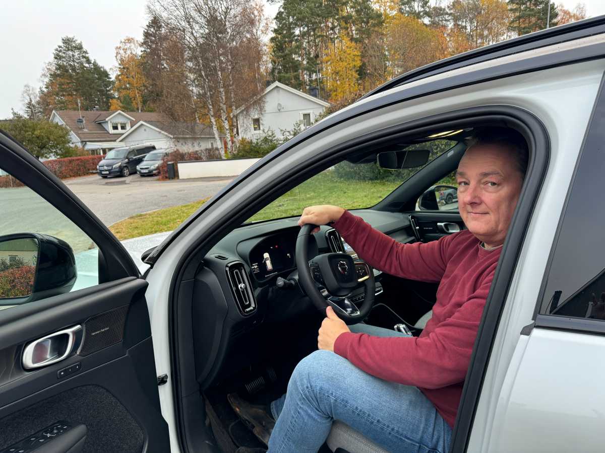 Volvo XC40 Recharge 2024