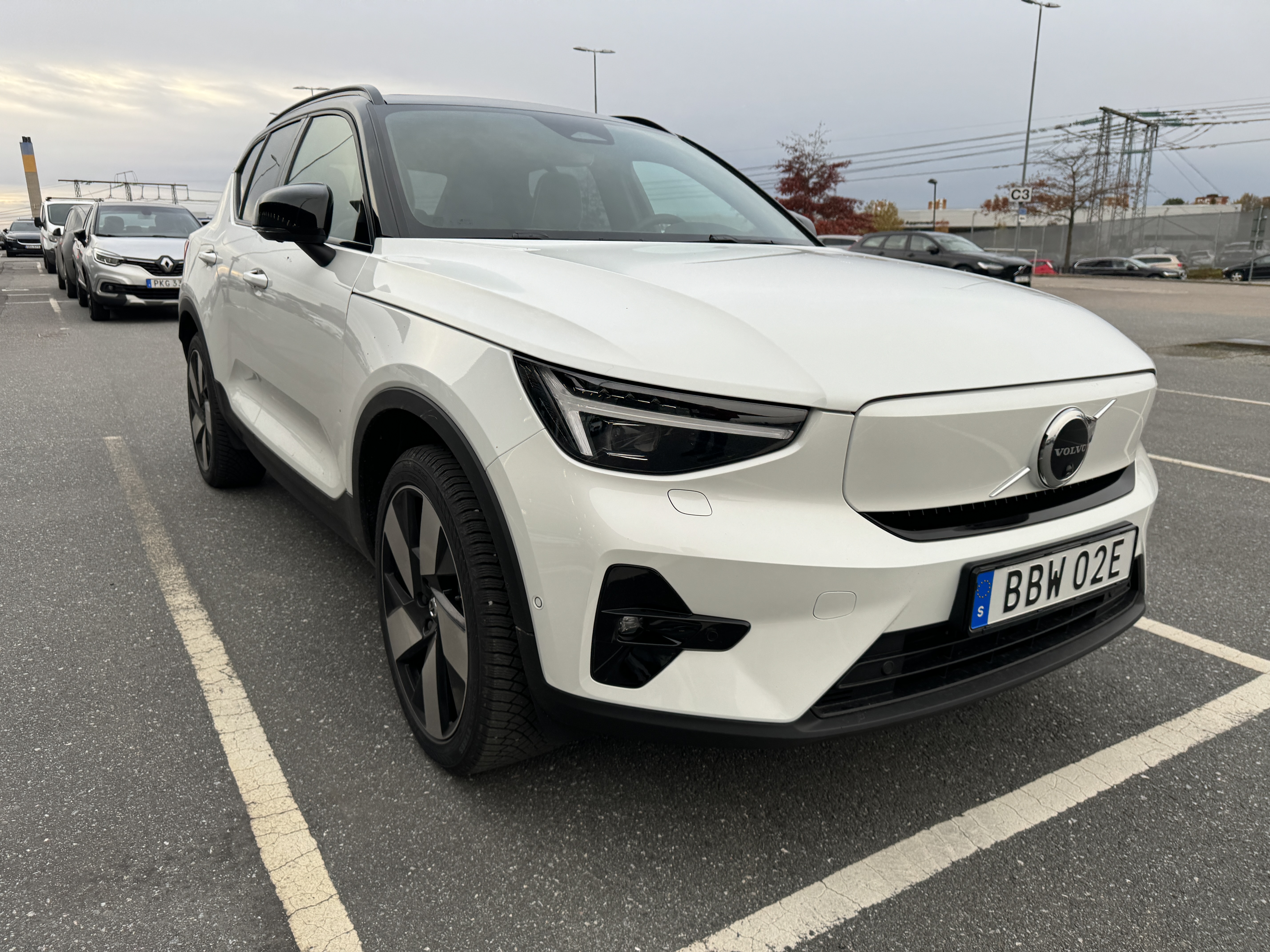 Volvo XC40 Recharge – populär el-suv med viktiga uppdateringar