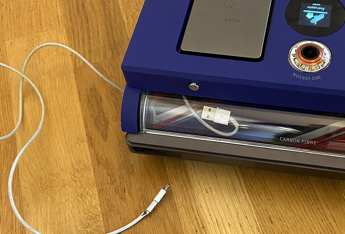 Dyson 360 vis nav