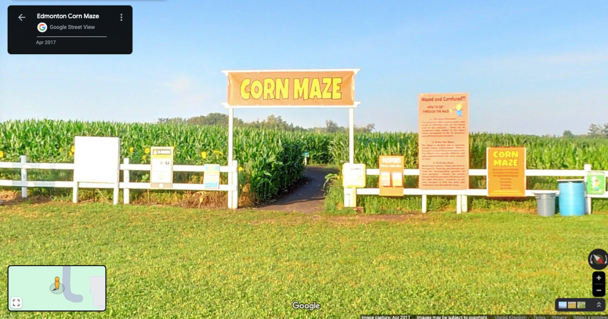 Google Street View Corn Maze entrance