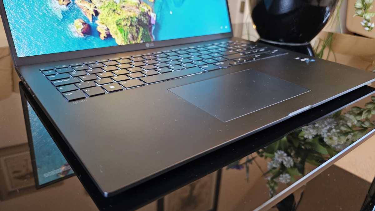 LG gram 17 (2021) Review: Still The Best 17in Laptop - Tech Advisor