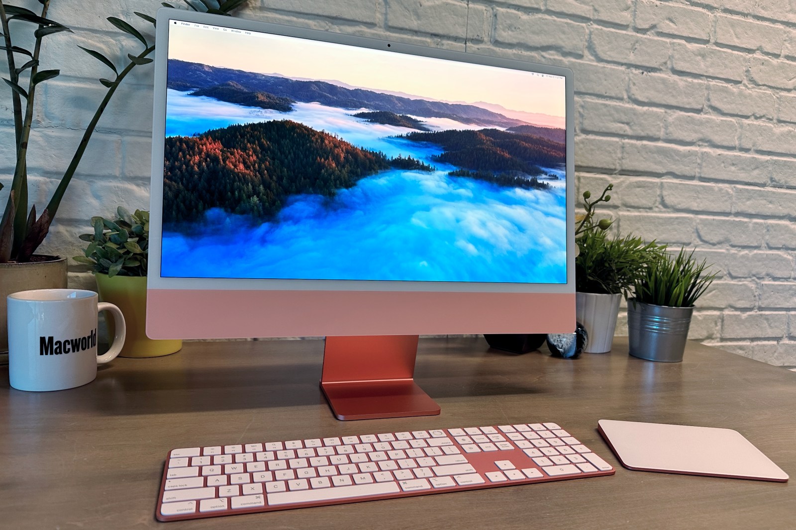 iMac против MacBook Pro: как выбрать между ноутбуком или настольным компьютером