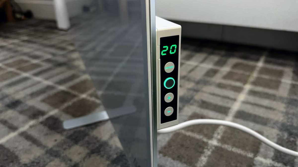 AENO Premium Eco Smart LED Heater - screen