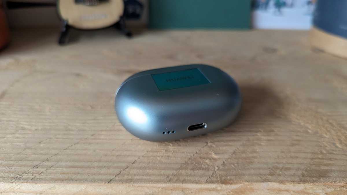 Huawei FreeBuds Pro 3 speaker and port case