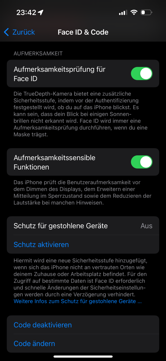 Po aktualizaci na iOS 17.3 doporučujeme aktivovat ochranu pro odcizená zařízení. Toto nastavení je totiž z výroby vypnuté. 