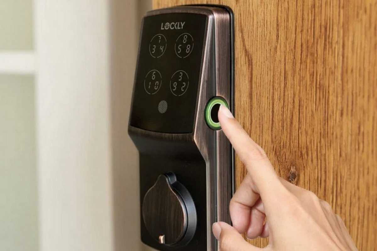 Lockly Z-Wave lock with fingerprint reader