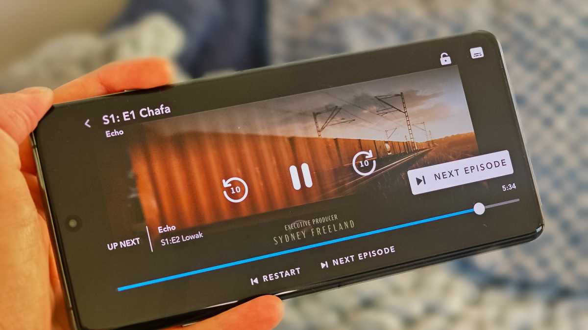 OnePlus 12 playing Echo on Disney+