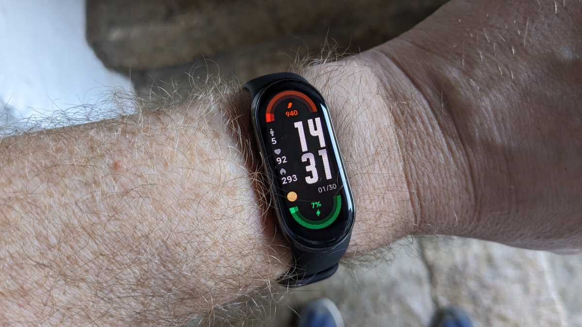 Home screen on Xiaomi Smart Band 8