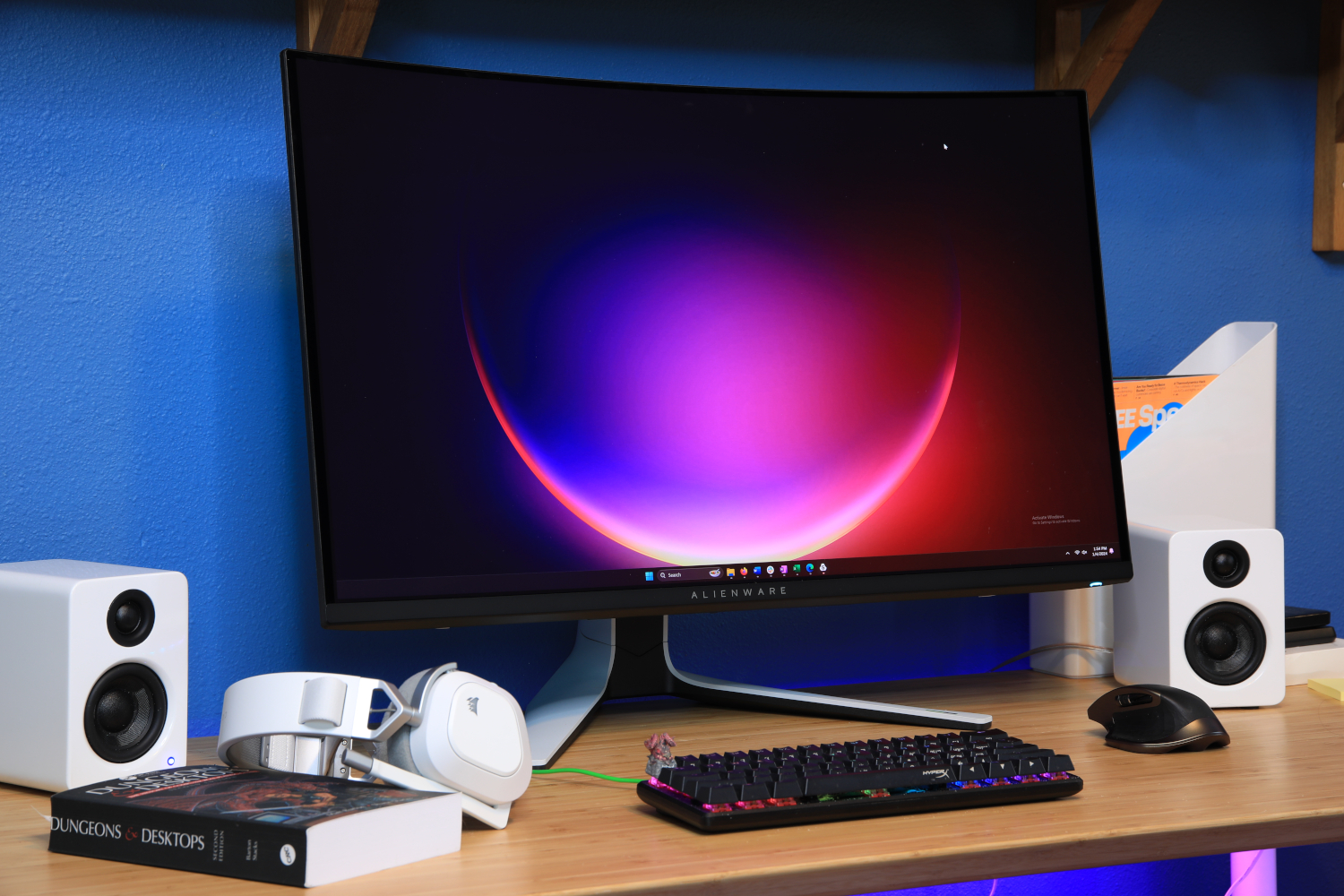 Alienware AW3225QF — лучший игровой монитор с разрешением 4K