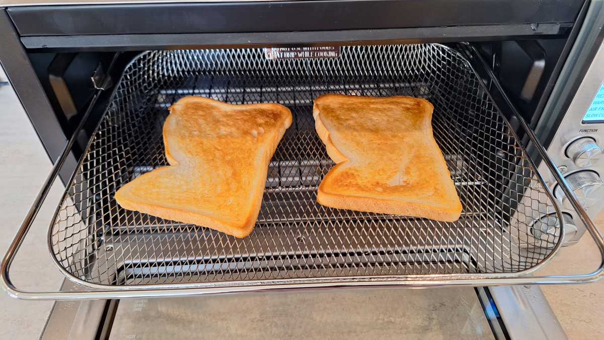 A view of toast toasted by the Sage Smart Oven air fryer 
