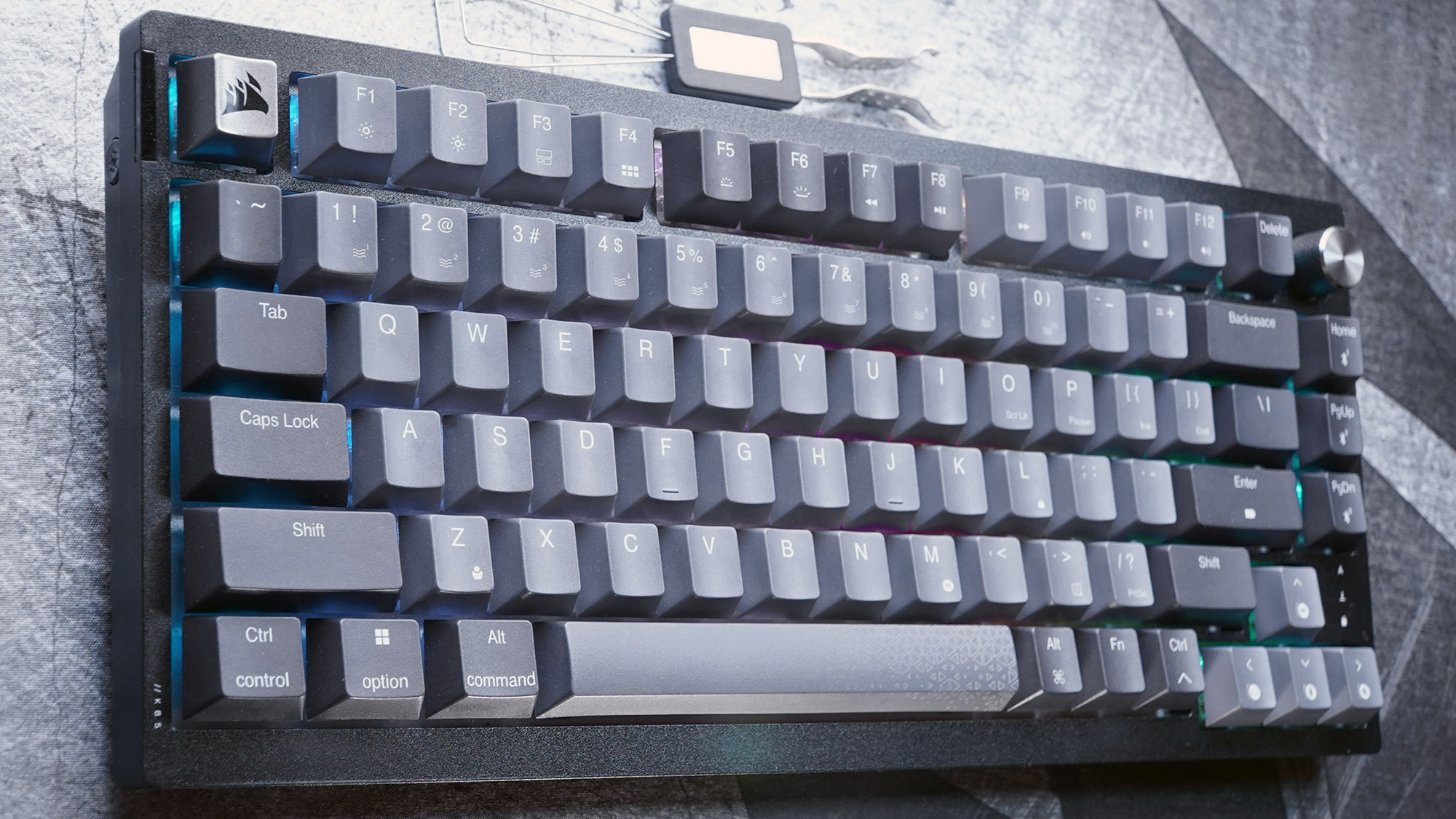 Corsair K65 Plus Wireless — лучшая игровая клавиатура в целом