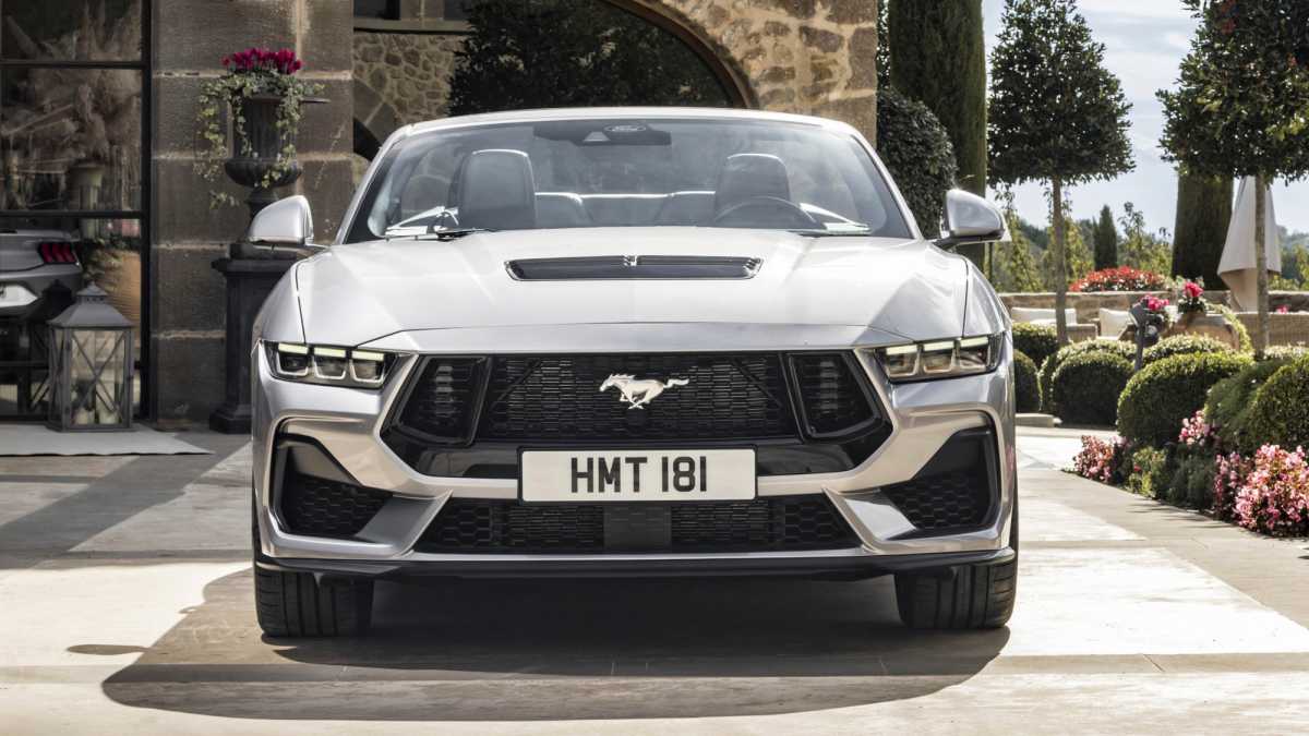 Neuer Ford Mustang V8 Ausstattung und Preis 12.600 € Aufpreis für 7