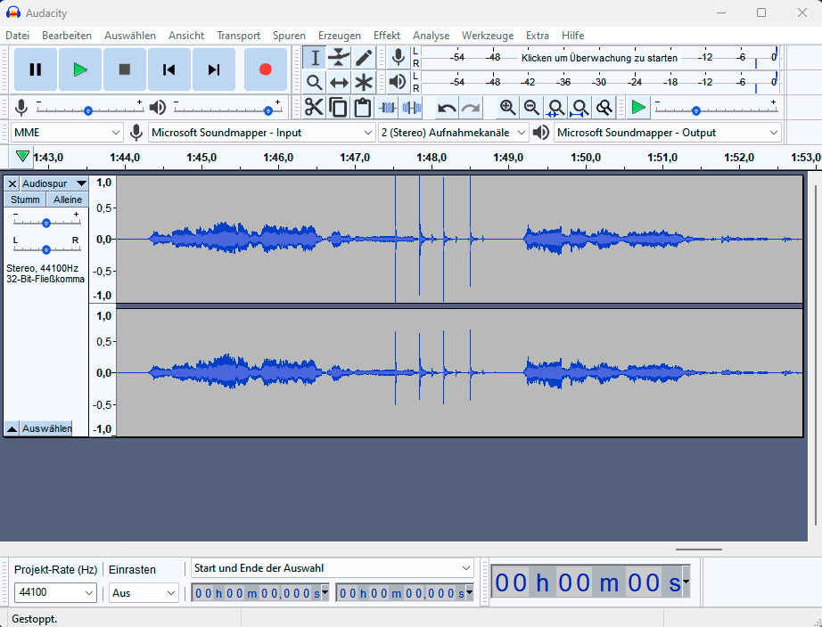 Con el software gratuito Audacity puedes digitalizar discos, casetes y otros medios analógicos, siempre que tengas un dispositivo de reproducción y las conexiones necesarias en tu PC.  El nivel se regula mediante el volumen del programa.