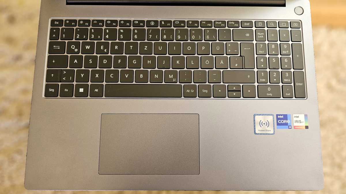 Huawei MateBook D 16 (2024)