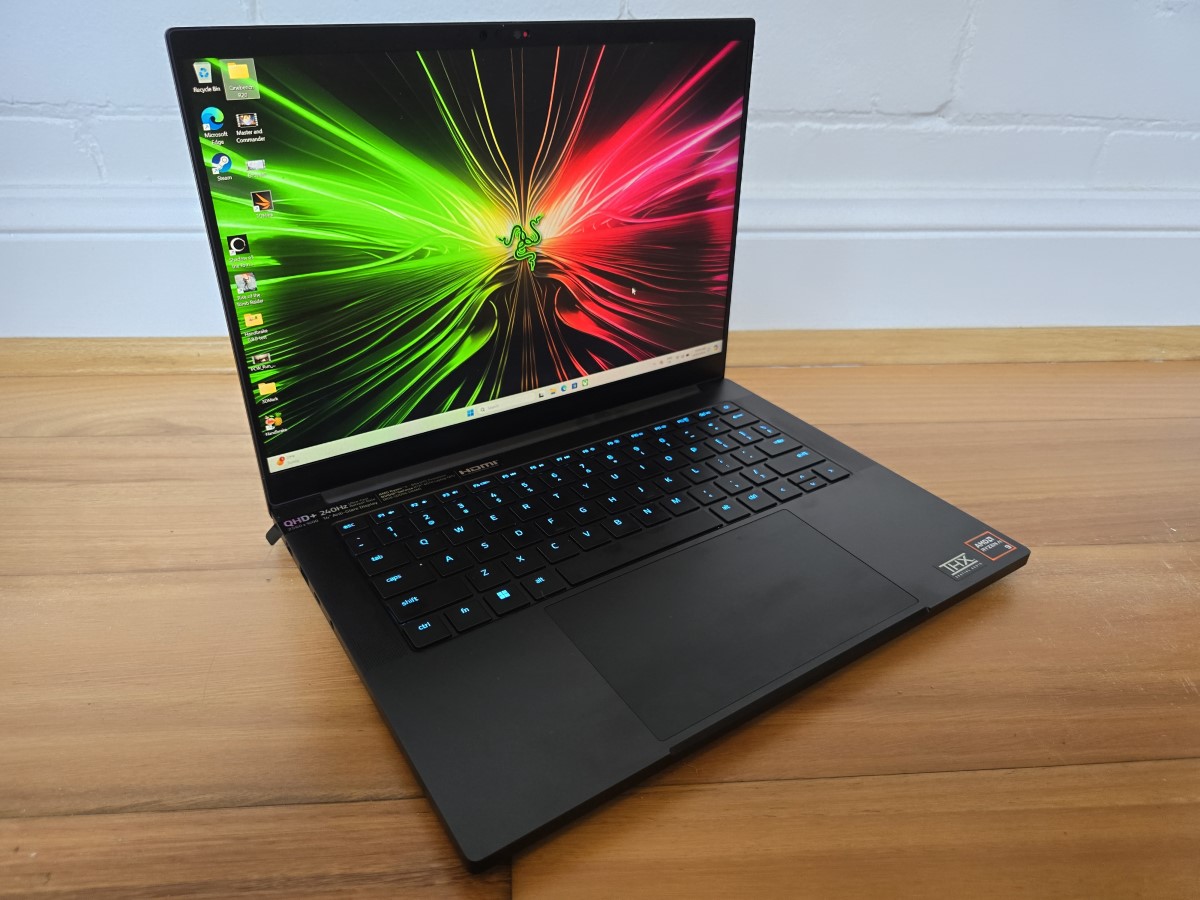 Razer Blade 14 (2024) - Best ultraportable laptop for video editing