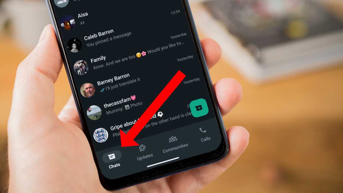 How to pin Whatsapp messages and chats