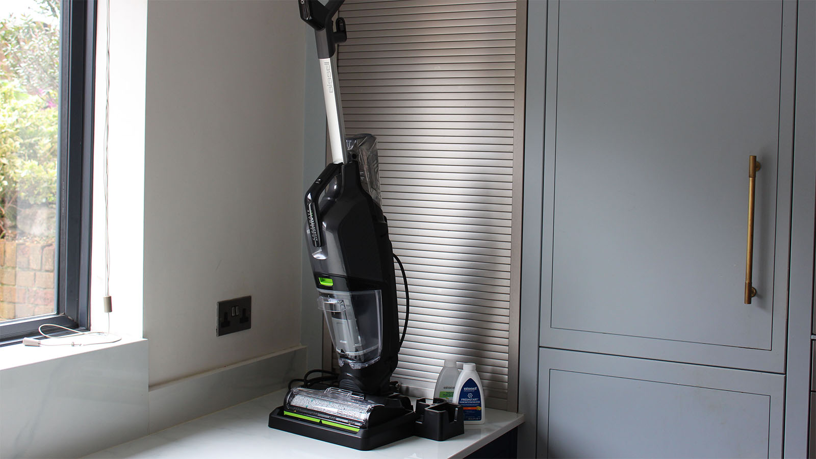  Bissell CrossWave HydroSteam Pet - Best steam cleaner