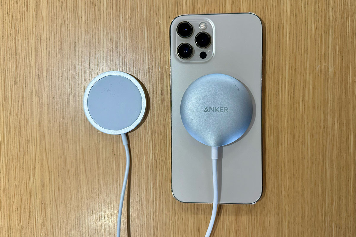 iPhone 12 Pro Max with Anker Qi2 Charger and Apple MagSafe Charger