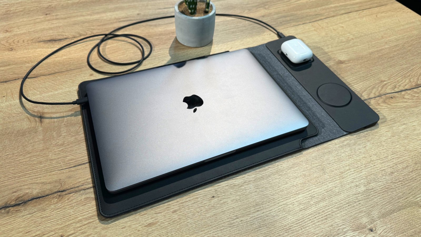 Journey Nexa review: The best MacBook sleeve I’ve ever used