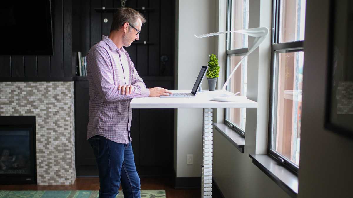 standing desk 