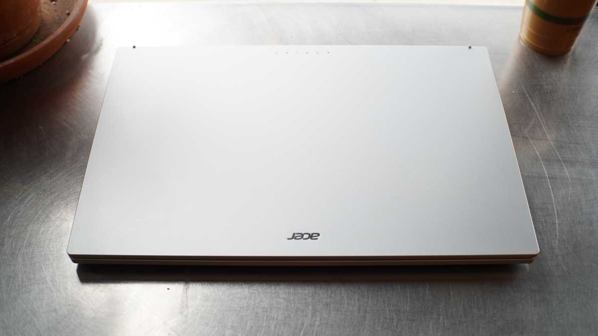 Дизайн Acer Aspire Go 15