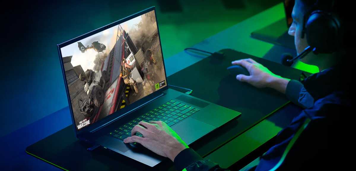 Razer’s Blade 18 laptop pairs a drool-worthy 4K display with Thunderbolt 5