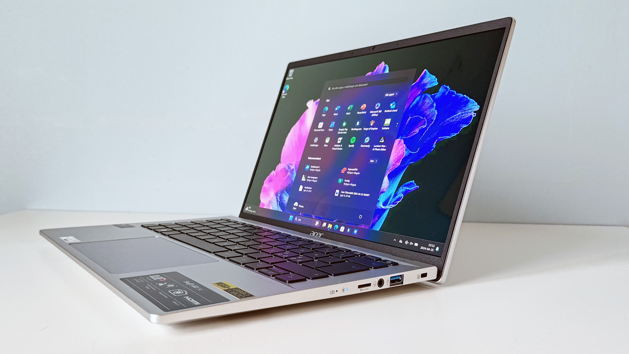 Acer Swift Go 14: полноценный сверхлегкий ноутбук