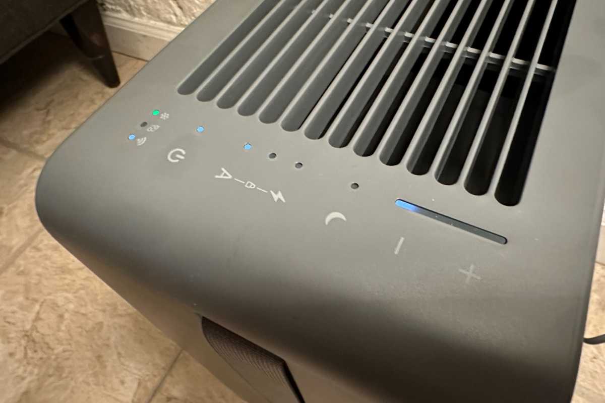 Airthings Renew control panel