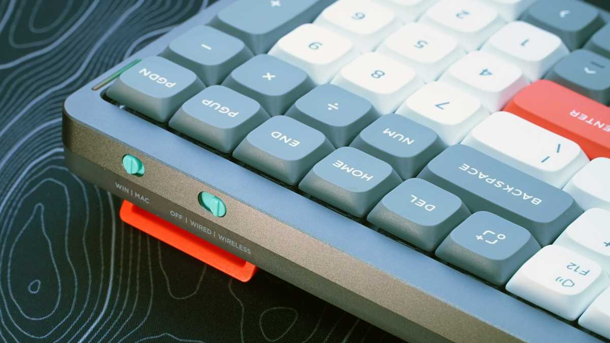 Nuphy Air96 V2 Keyboard front and toggles