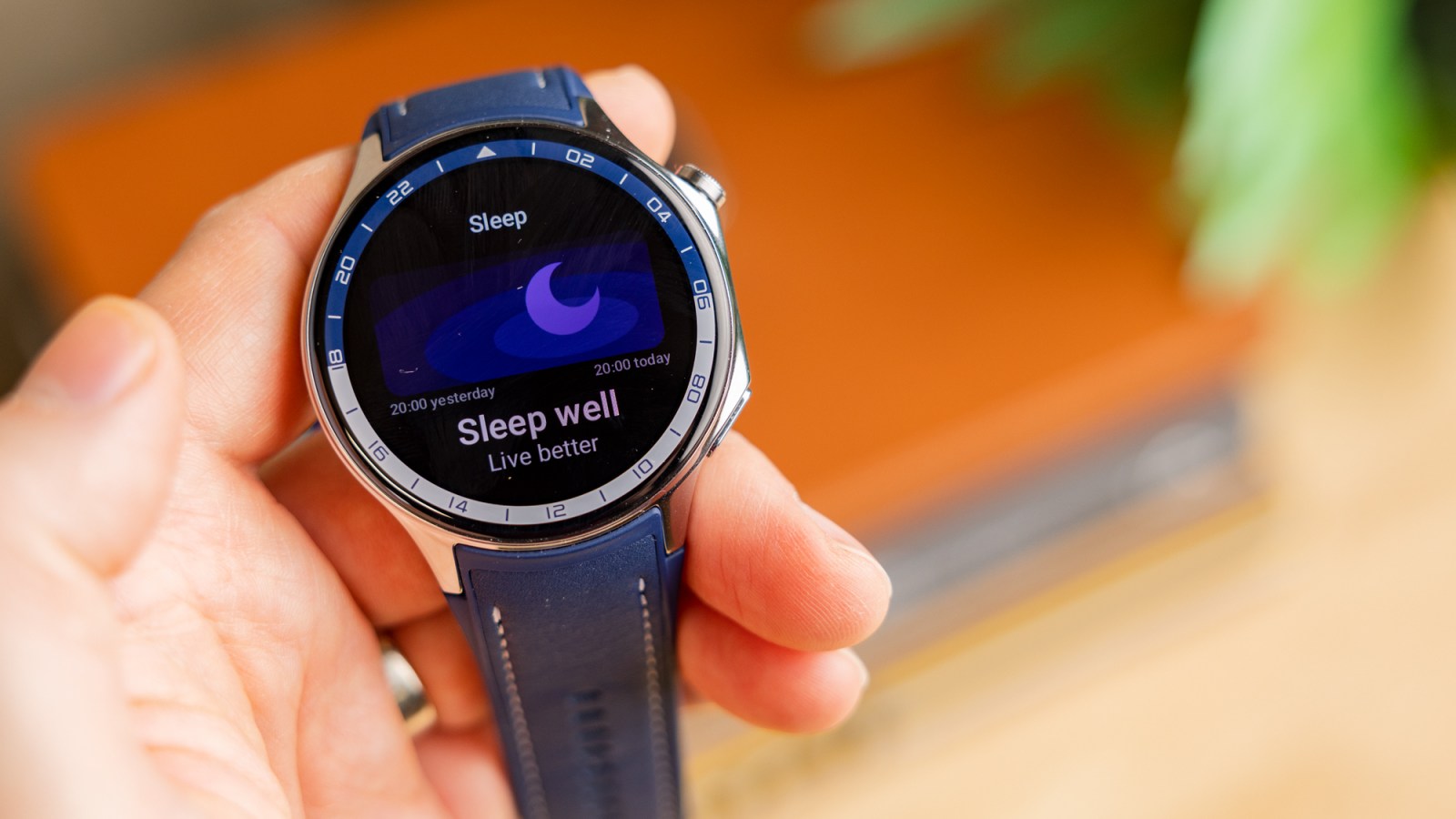 I consulted a sleep expert to learn how to use smartwatch tracking for better slumber