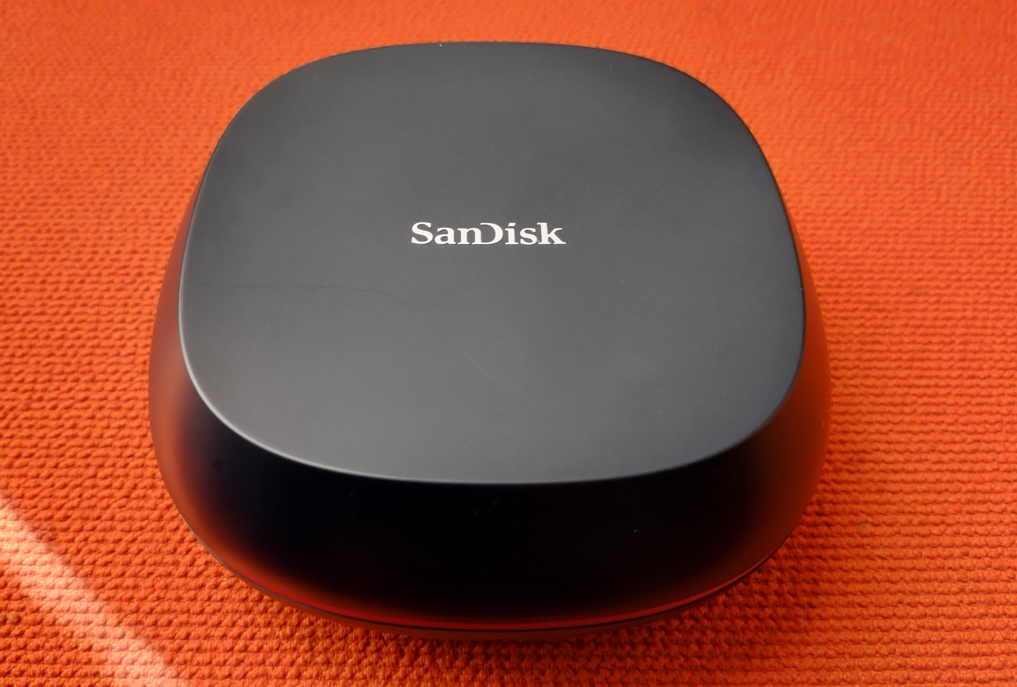 SanDisk Desk Drive 10Gbps -  Best external SSD for backups