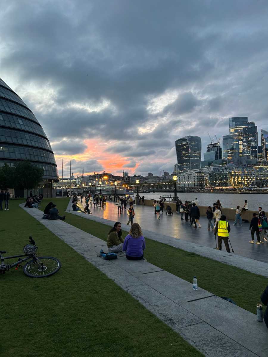 Sunset over the Mayoral building in London