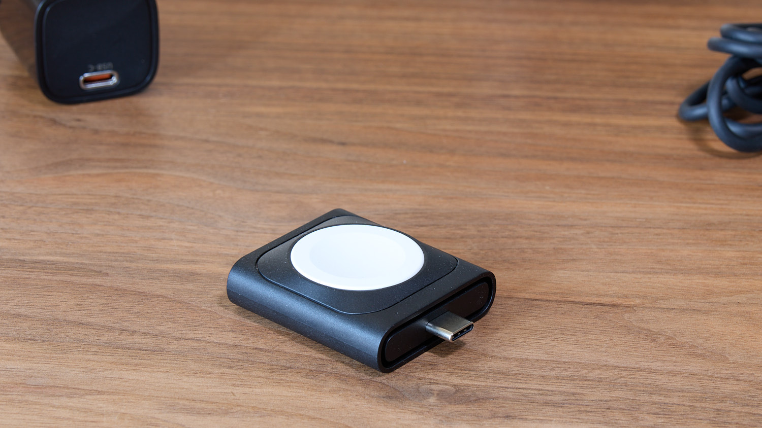 ESR 3-in-1 Travel Wireless Charging Set review: Good looks and Qi2 on the go