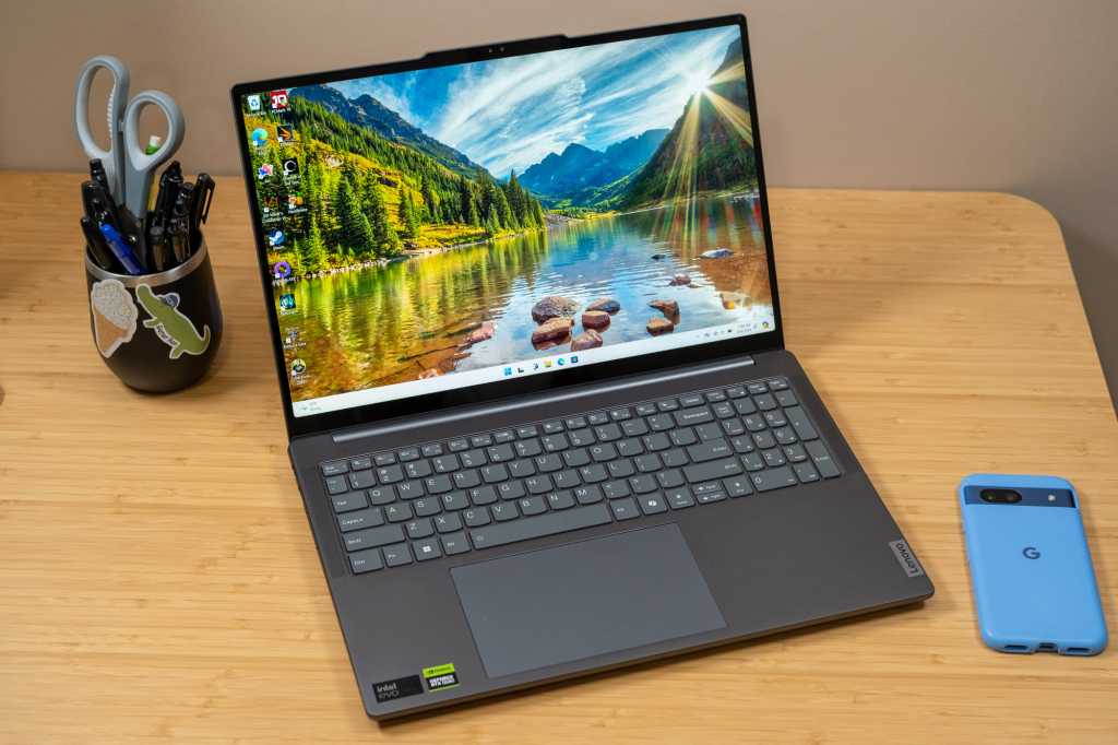 Image: Lenovo Yoga Pro 9i im Test: Ein fast perfektes Notebook