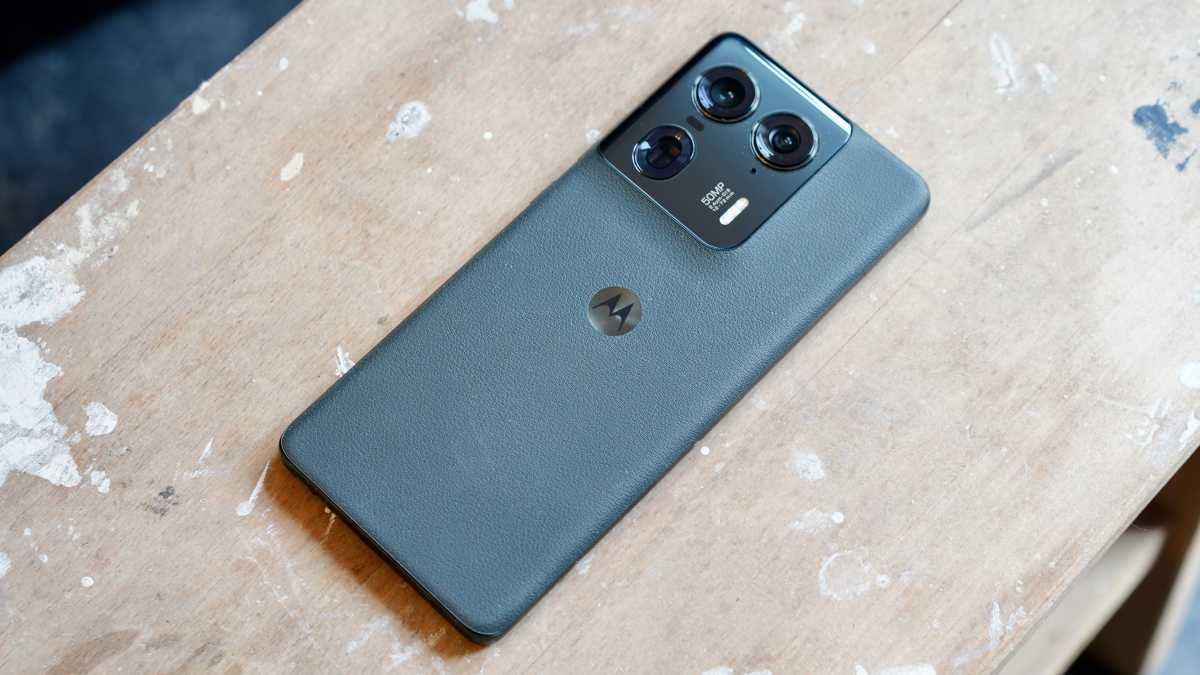 Motorola Edge 50 Ultra back angle