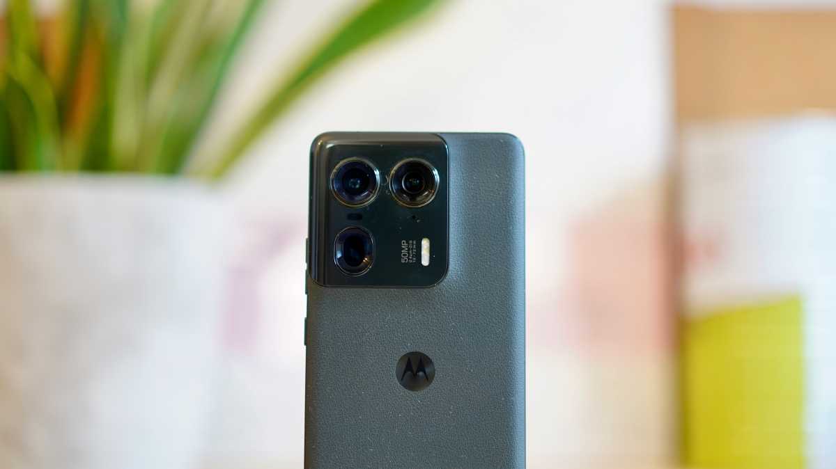 Motorola Edge 50 Ultra camera