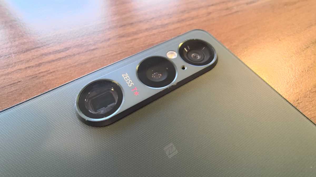 Sony Xperia 1 VI telescopic zoom