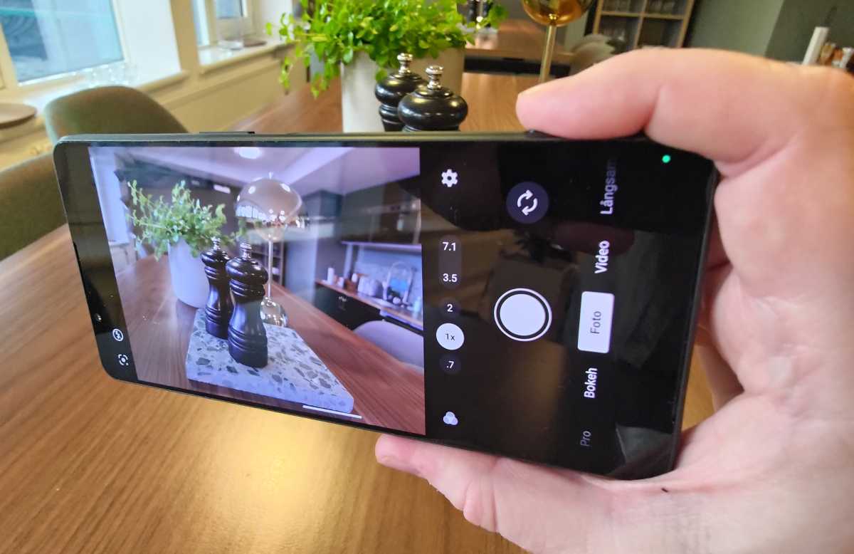 Sony Xperia 1 VI camera app