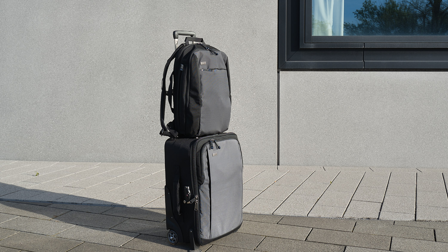 Think Tank Venturing Observer M2 review: Perfect MacBook transportation