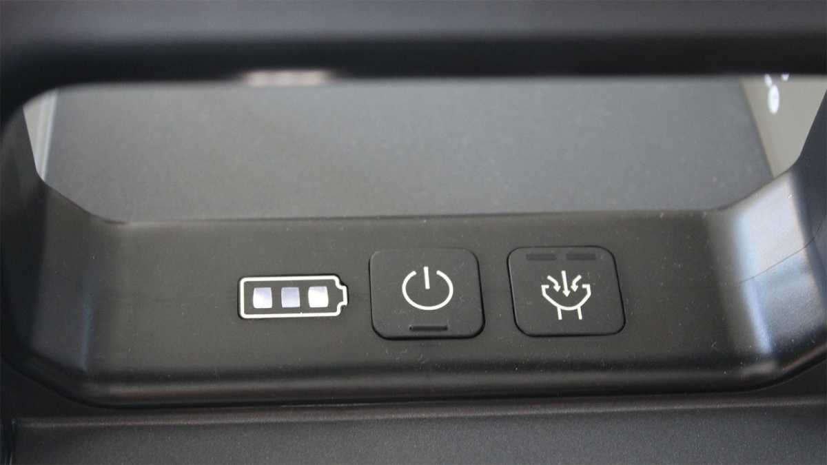 Controls and battery indicator in close-up