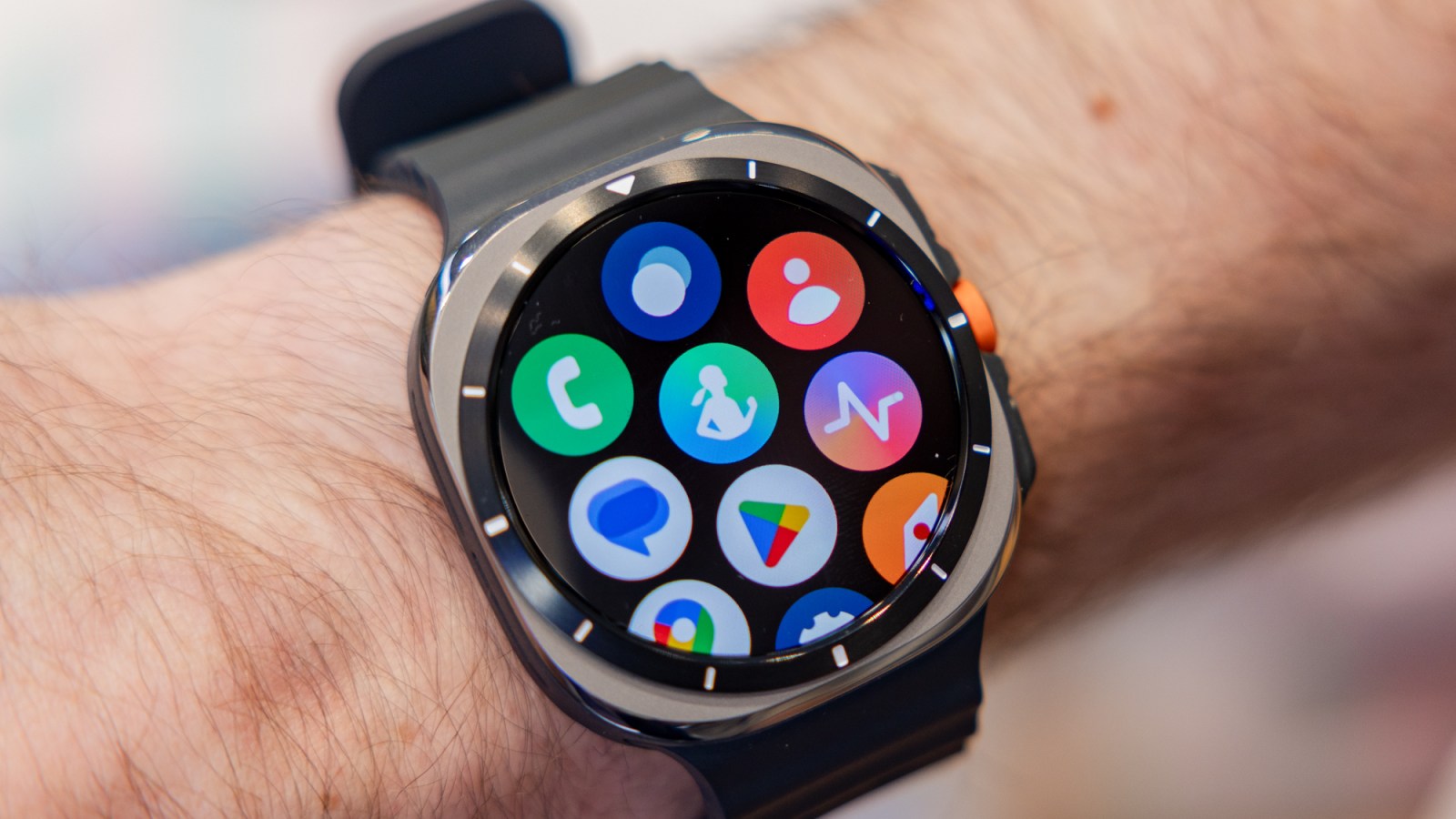 5 причин, по которым Samsung Galaxy Watch Ultra — это Android-Apple Watch Ultra