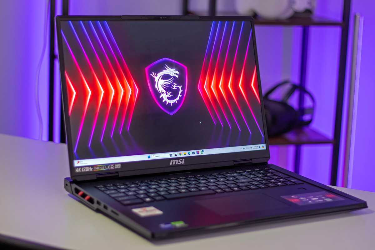 MSI Raider 18 HX display