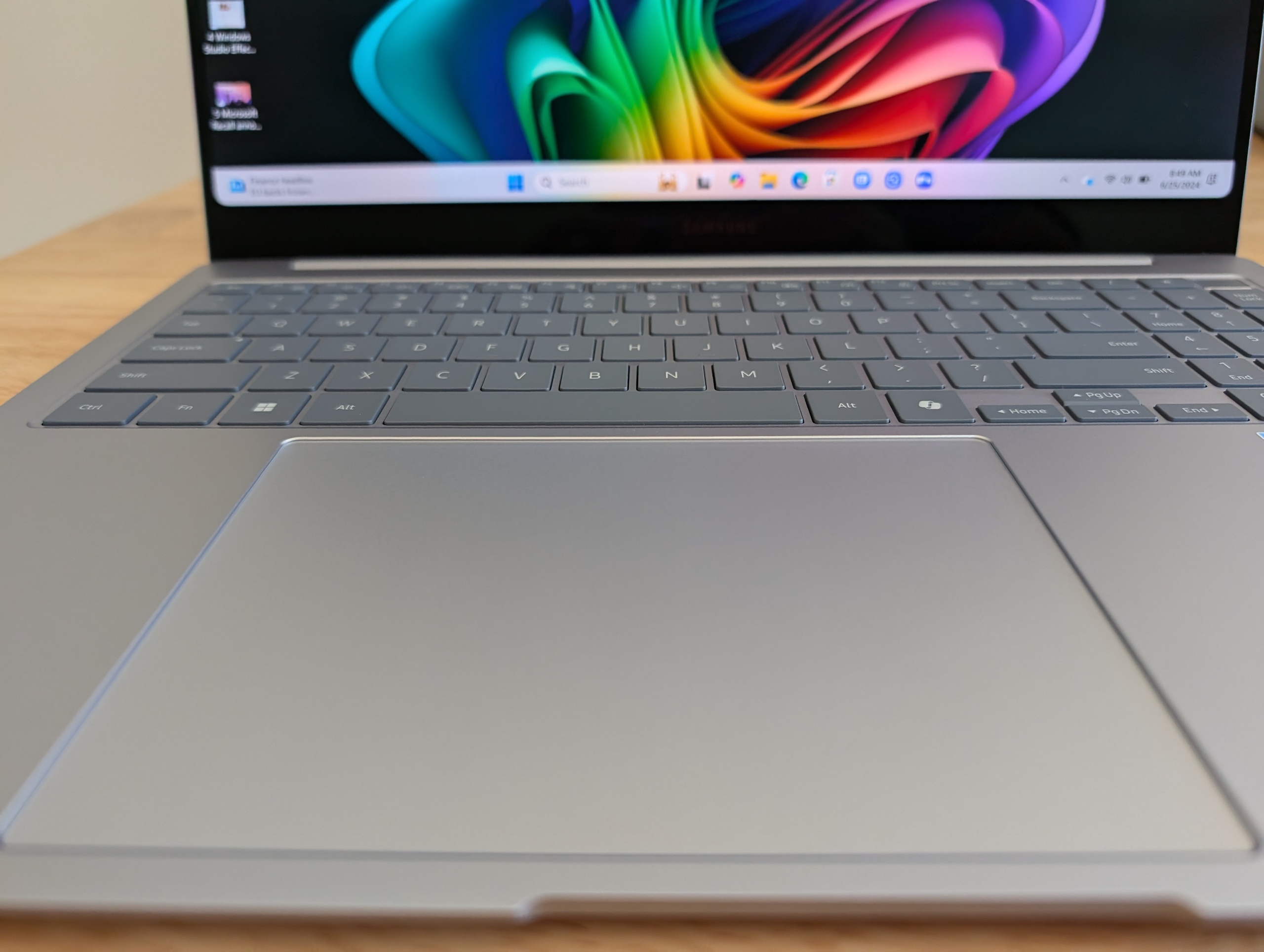 Samsung Galaxy Book4 Edge Review: Thin, Light, And Long-lasting | PCWorld