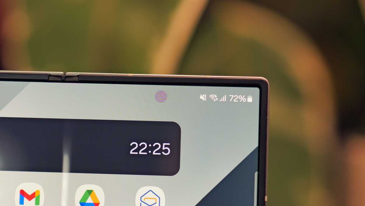 Samsung Galaxy Z Fold 6 Review 12