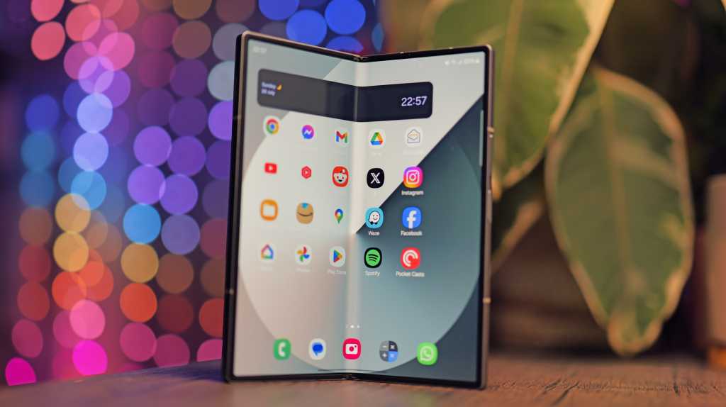 Image: Samsung Galaxy Z Fold 6 im Test: Nicht neu, aber definitiv verbessert