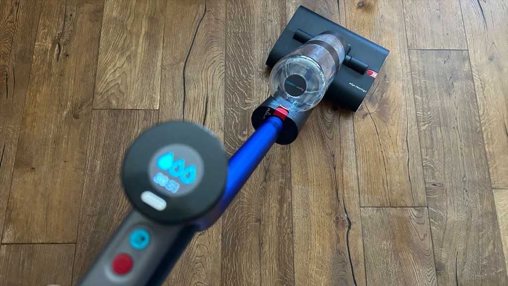 Image: Dyson WashG1 im Test: Saugen und Wischen in einem Arbeitsgang