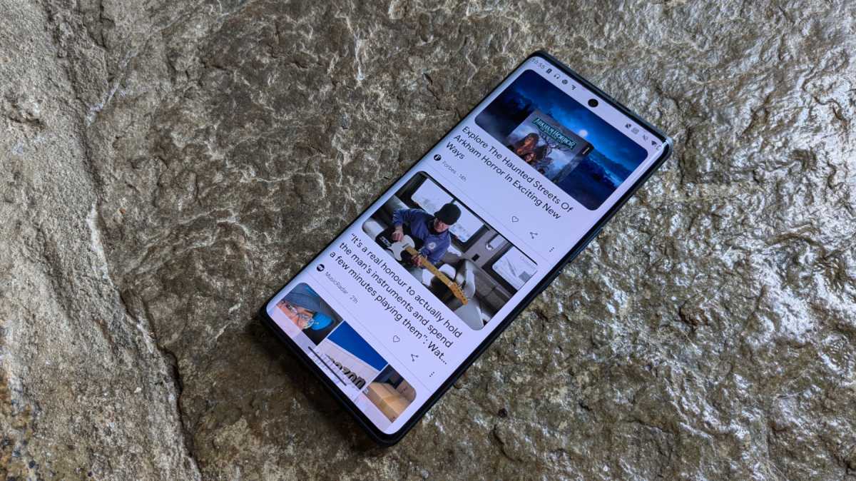 HTC U24 Pro DISPLAY1