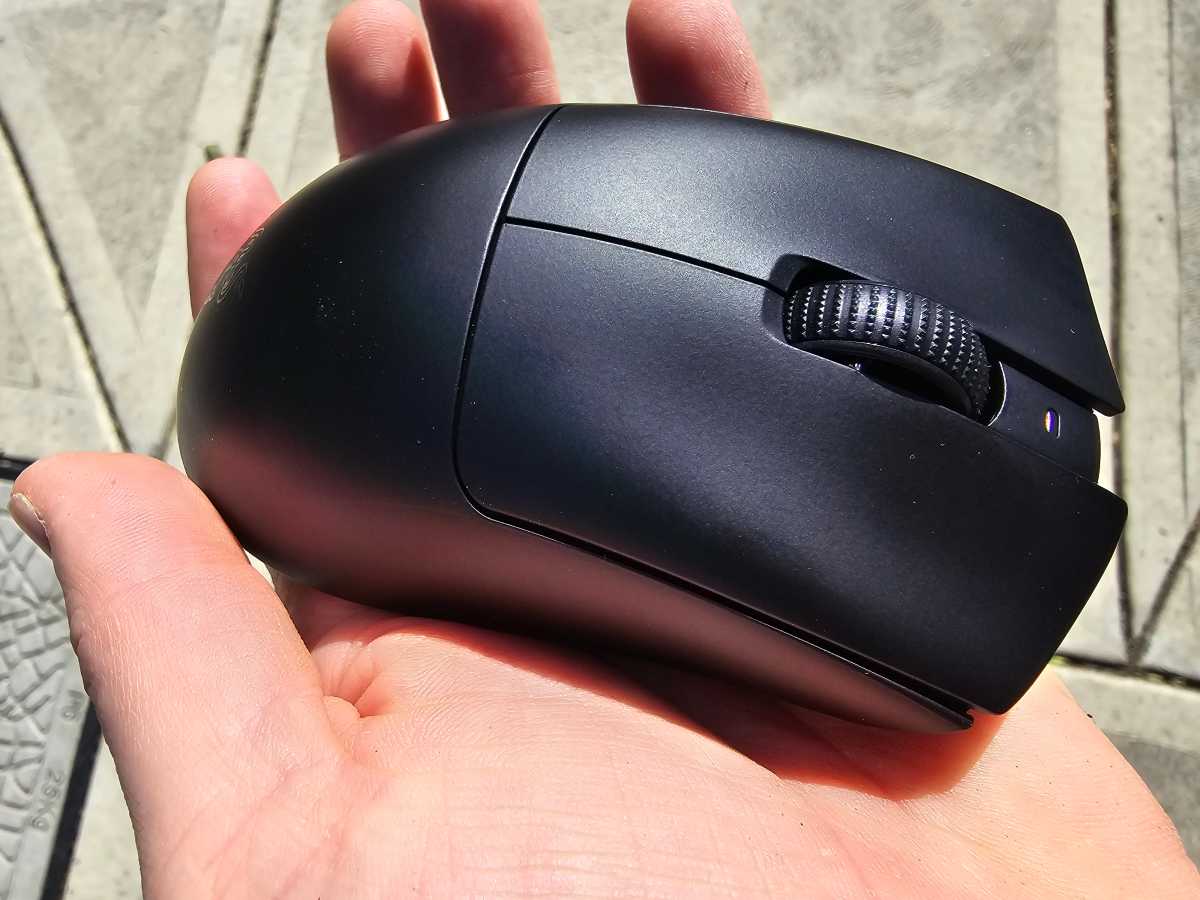 Razer DeathAdder V3 Hyperspeed