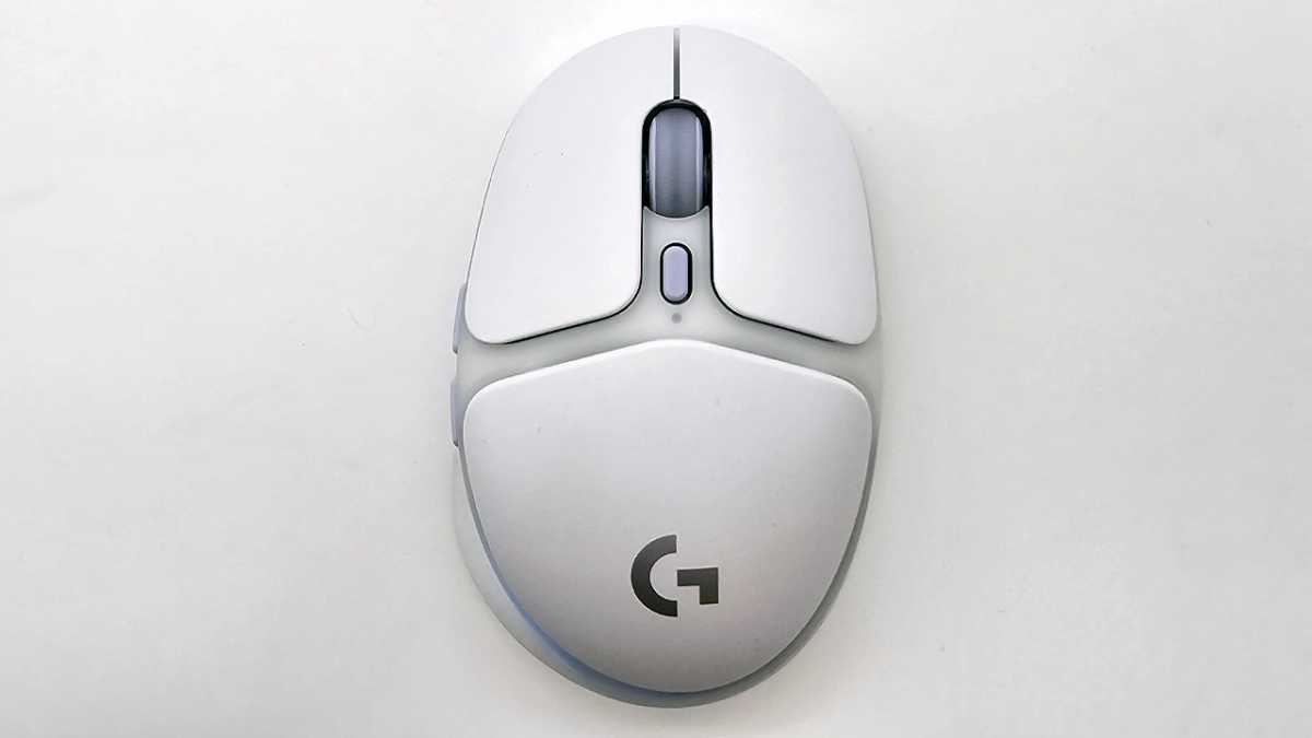 Formato completo Logitech G705