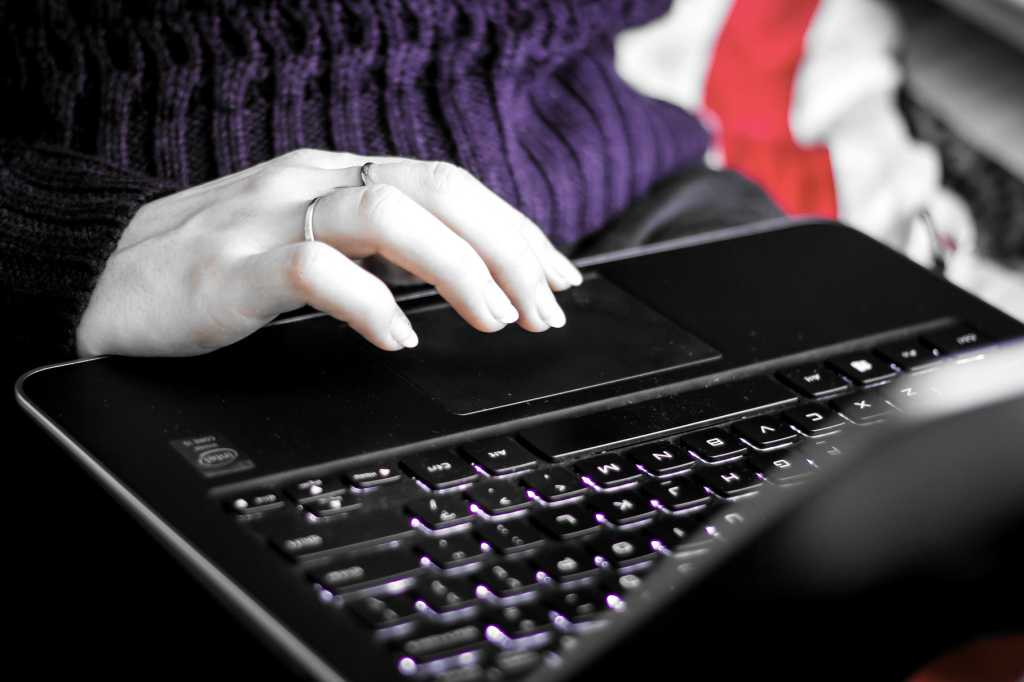 Image: So schÃ¼tzen Sie Ihren Uni-Laptop: Leitfaden zur Cybersicherheit fÃ¼r Studenten